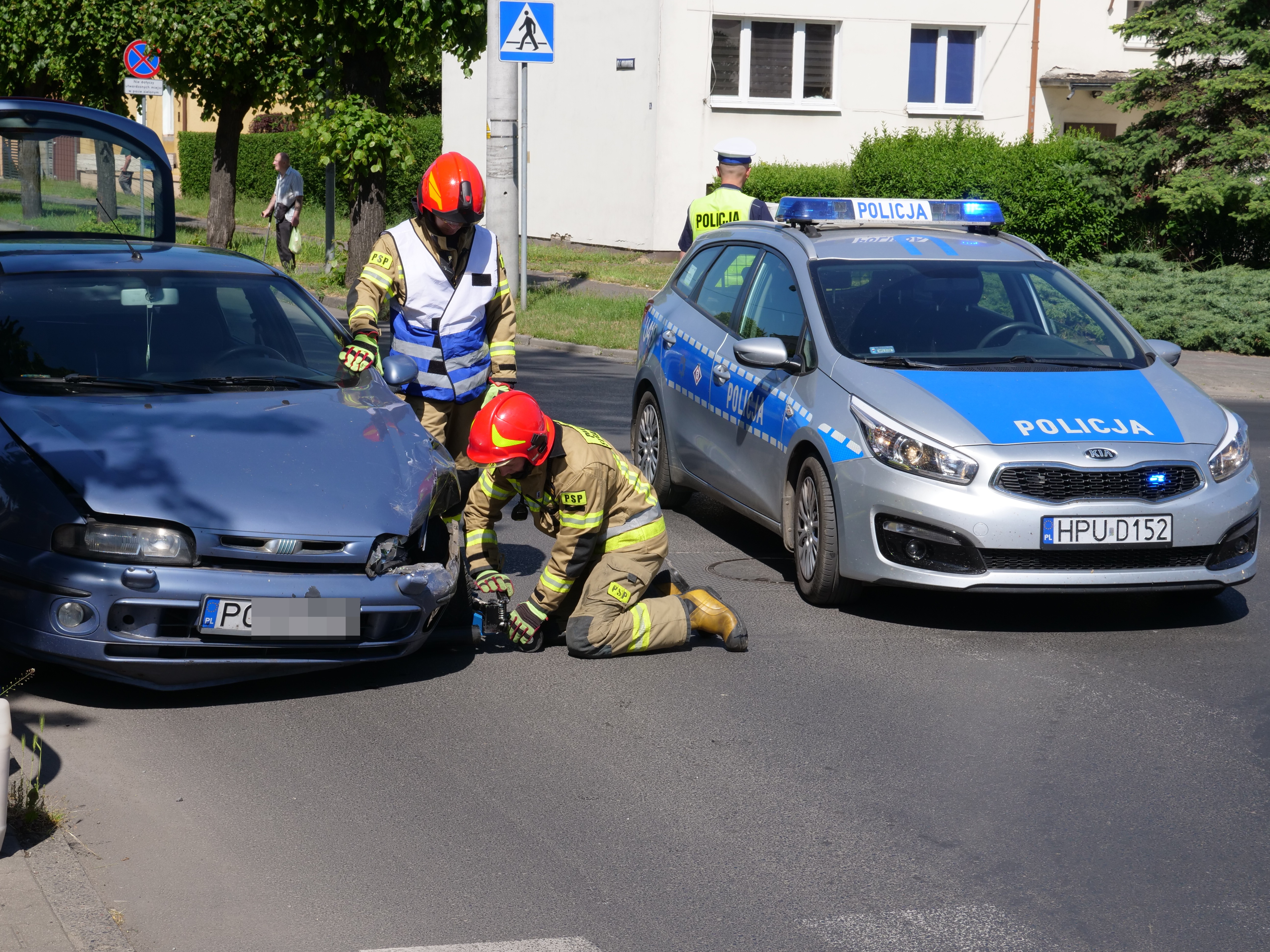 Kolizja samochodów przy gostyńskim kinie