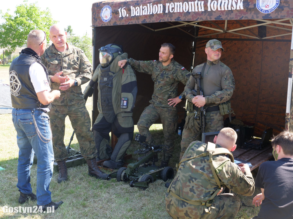 Piknik Militarny w Karolewie