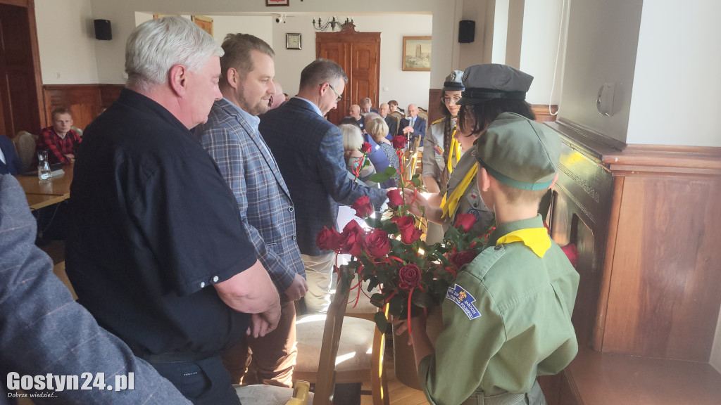 Odznaczenia kombatanckie dla burmistrza i radnych