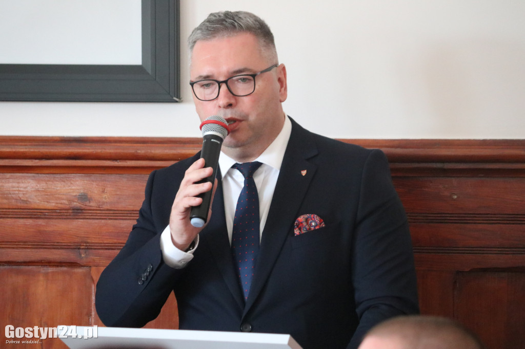 Odznaczenia kombatanckie dla burmistrza i radnych