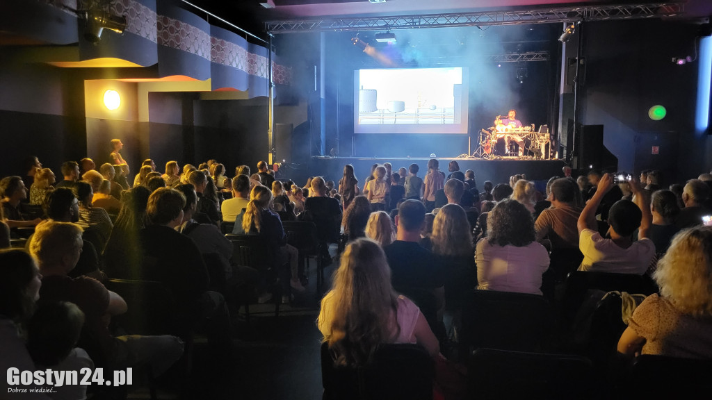 Koncert CeZika w gostyńskim Hutniku