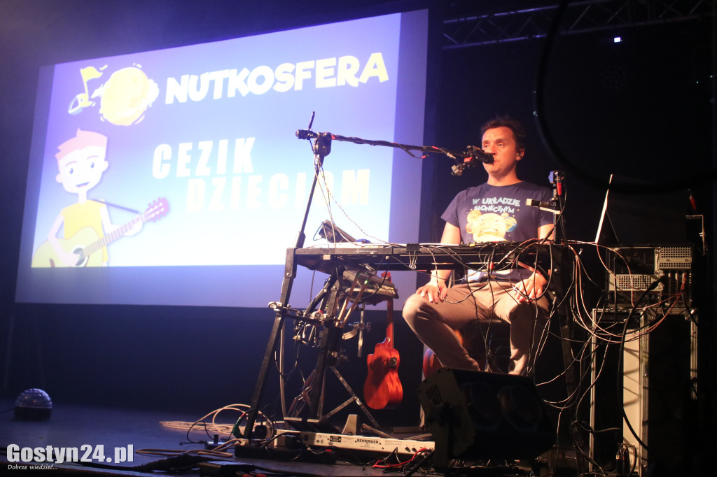Koncert CeZika w gostyńskim Hutniku