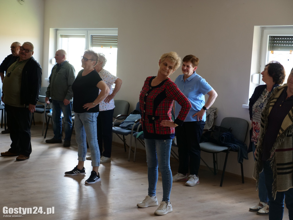 Szkolenie dla seniorów na strzelnicy w Ostrowie