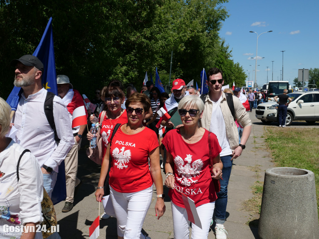 Gostynianie na Marszu Wolności