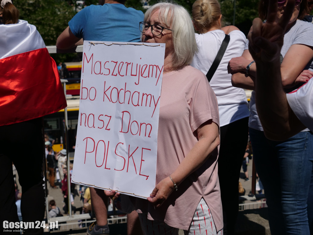 Gostynianie na Marszu Wolności