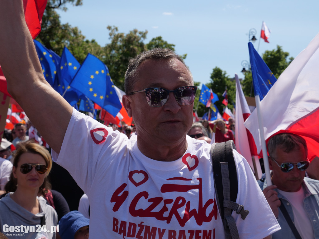 Gostynianie na Marszu Wolności