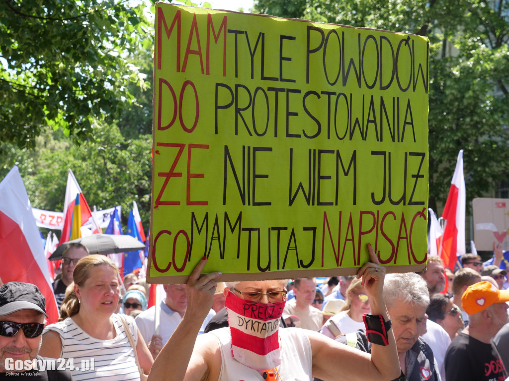 Gostynianie na Marszu Wolności