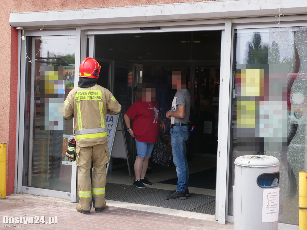 Pożar w markecie budowlanym w Gostyniu