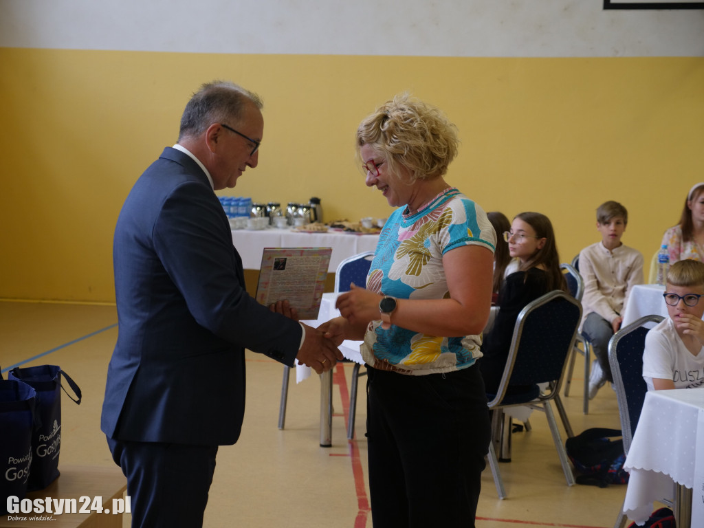 Konkurs recytatorski im. W. Szymborskiej w Skoraszewicach