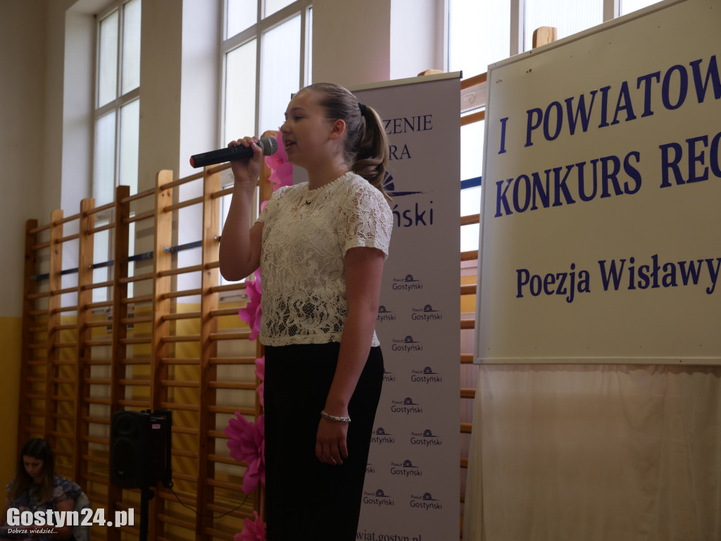 Konkurs recytatorski im. W. Szymborskiej w Skoraszewicach