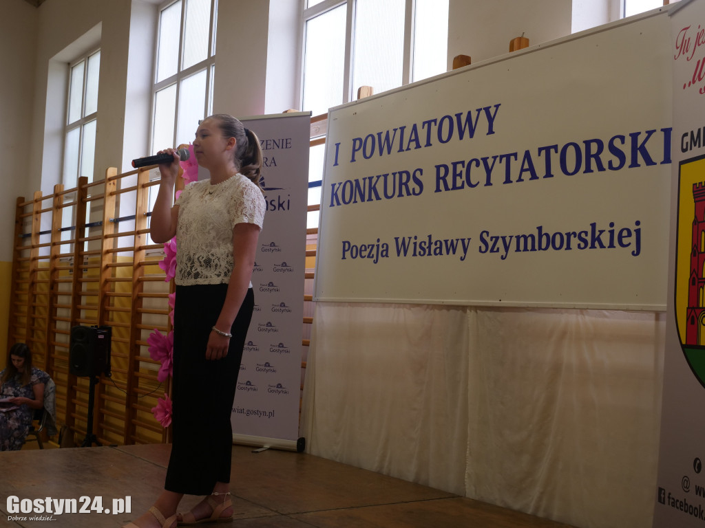 Konkurs recytatorski im. W. Szymborskiej w Skoraszewicach