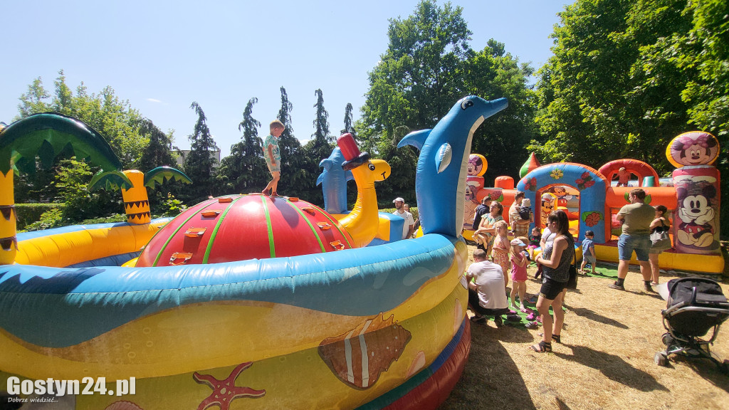 Dzień Wiatru w parku miejskim w Poniecu