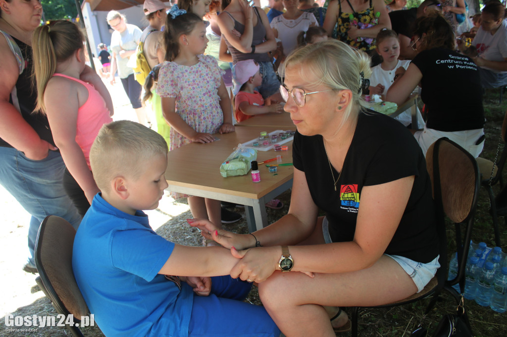Dzień Wiatru w parku miejskim w Poniecu