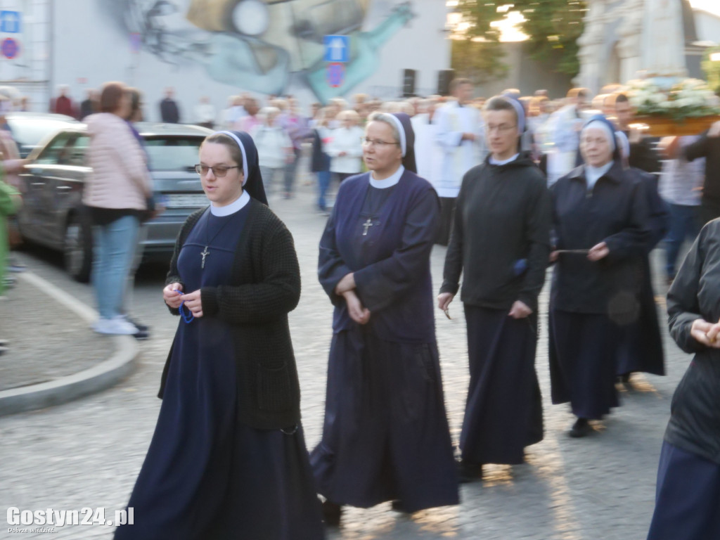 Procesja fatimska ulicami Gostynia