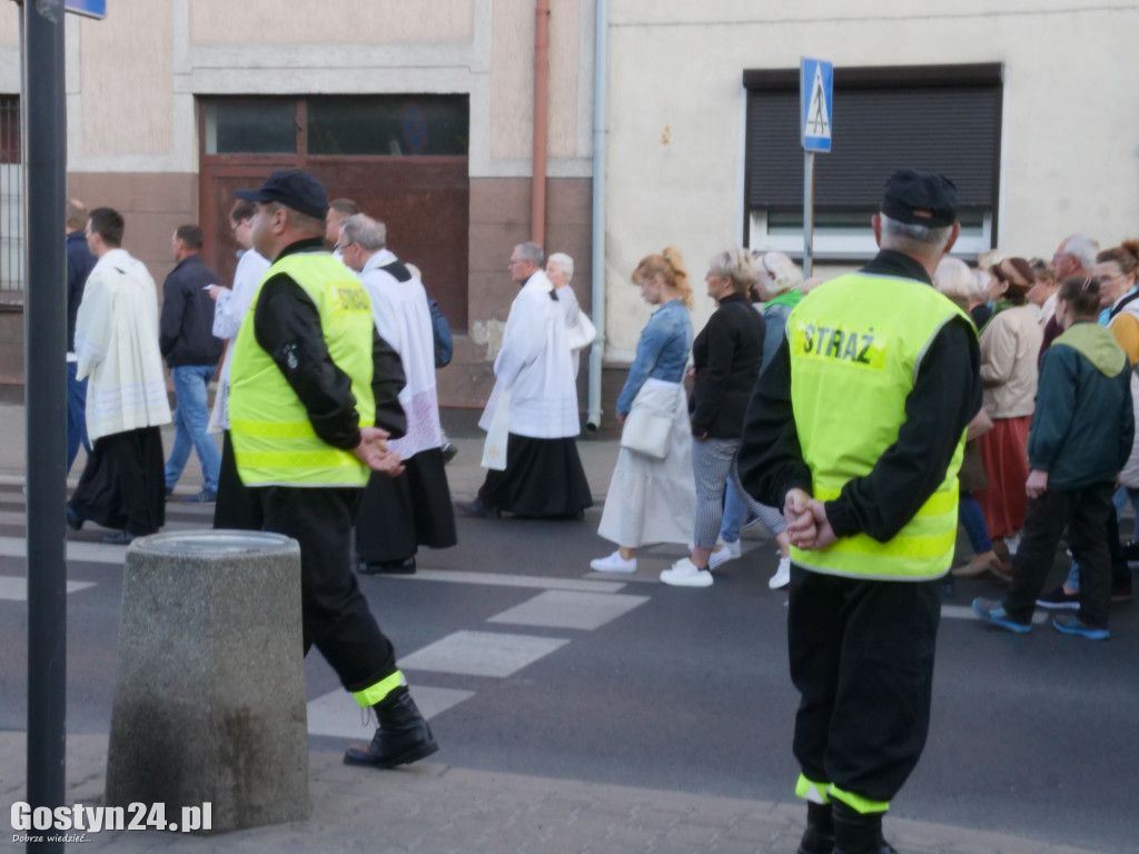 Procesja fatimska ulicami Gostynia