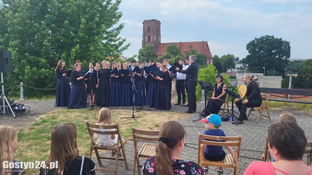 Koncert renesansowy na Górze Zamkowej w Gostyniu