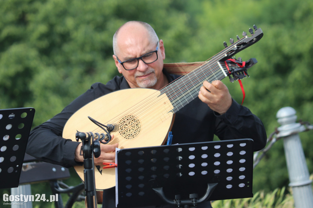 Koncert renesansowy na Górze Zamkowej w Gostyniu