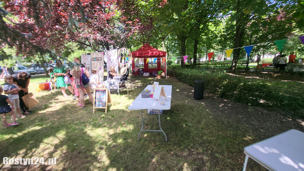Kulturalny Piknik w gostyńskich plantach