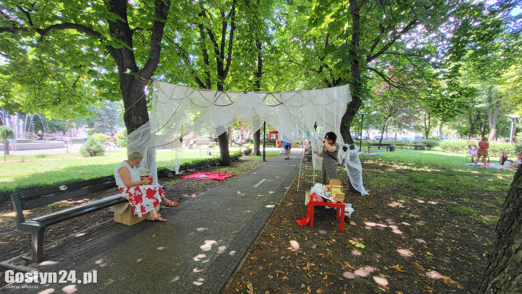 Kulturalny Piknik w gostyńskich plantach