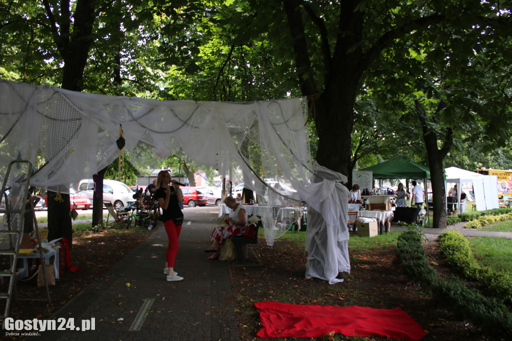 Kulturalny Piknik w gostyńskich plantach