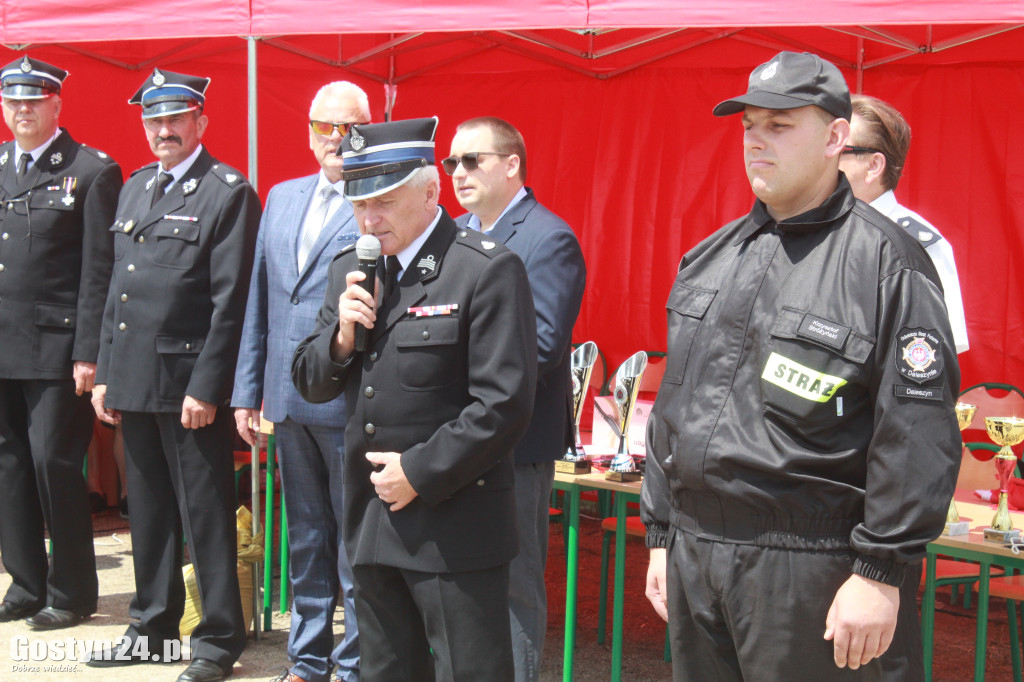 Zawody OSP na boisku w Daleszynie