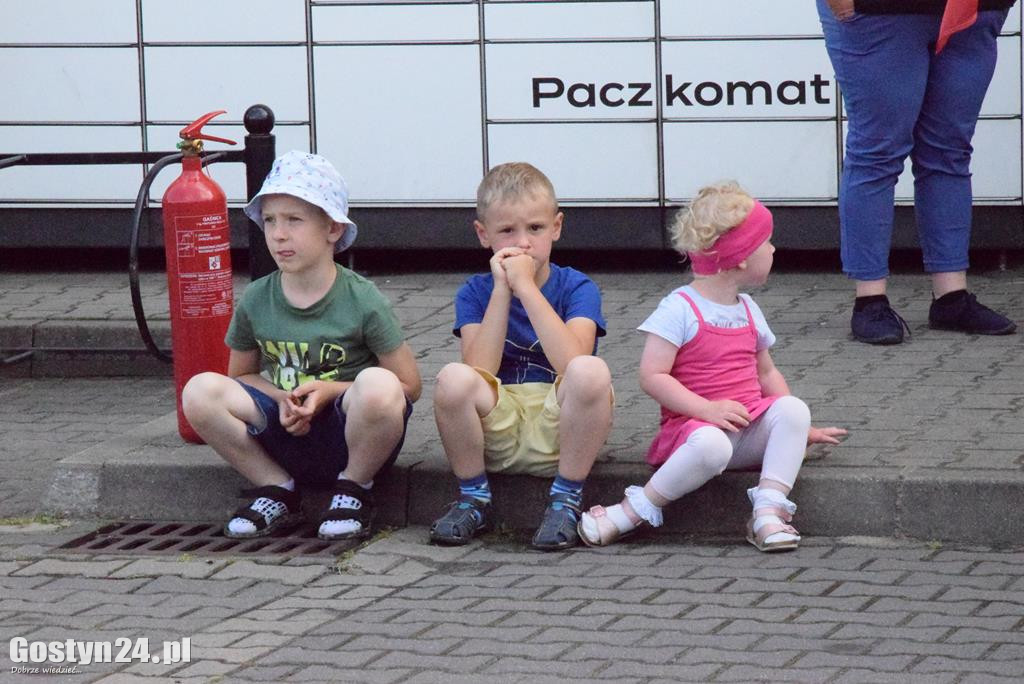 Przekazanie samochodów OSP Pogorzela i OSP Kromolice