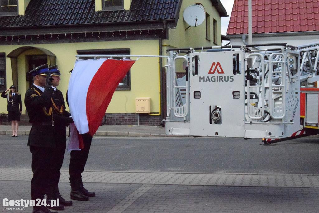 Przekazanie samochodów OSP Pogorzela i OSP Kromolice