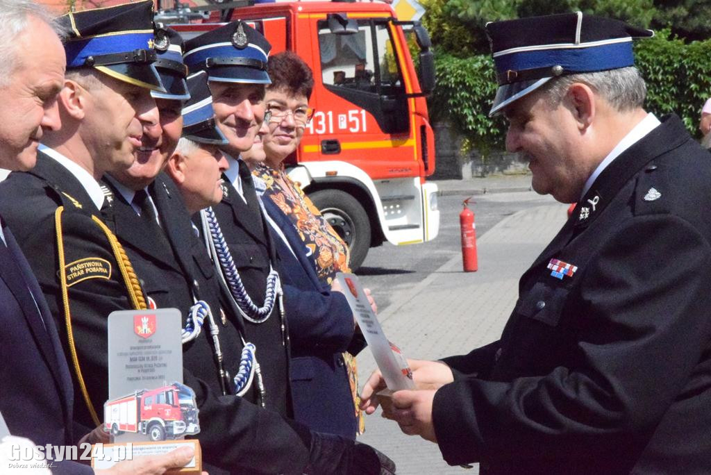 Przekazanie samochodów OSP Pogorzela i OSP Kromolice