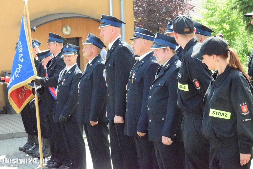 Przekazanie samochodów OSP Pogorzela i OSP Kromolice