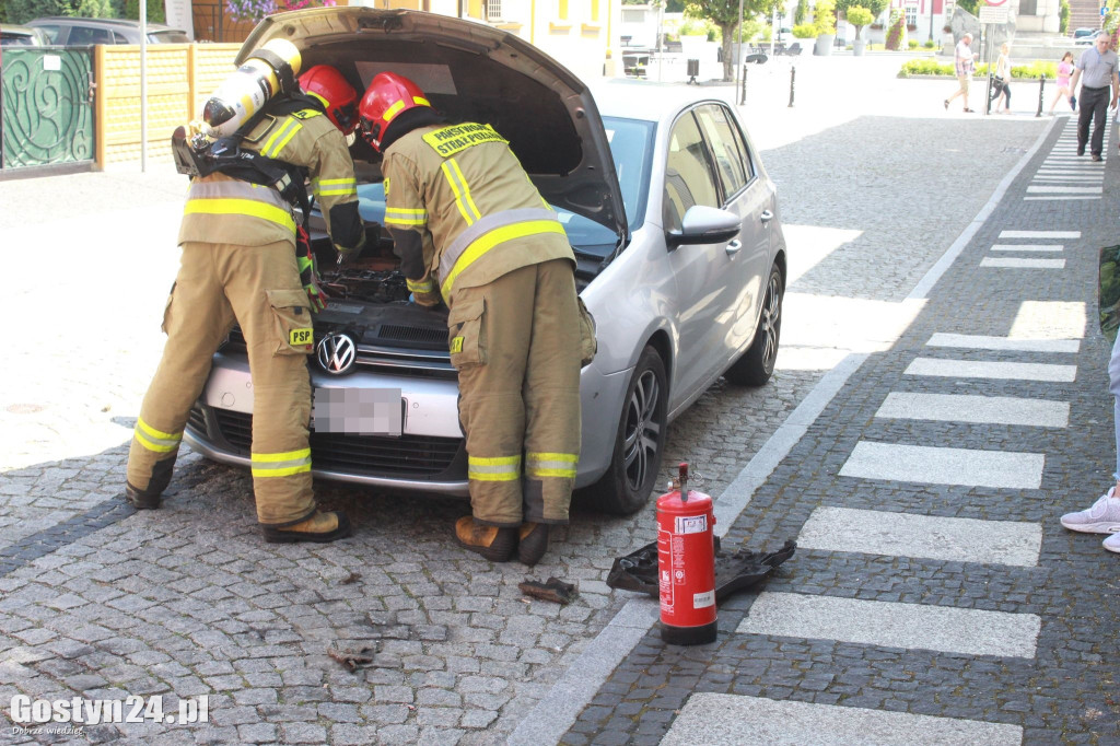 Pożar samochodu w centrum Gostynia