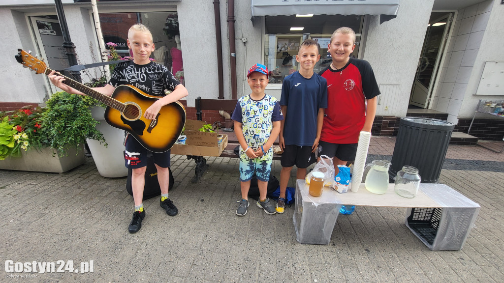 14-ltni Kacper marzy o gitarze elektrycznej