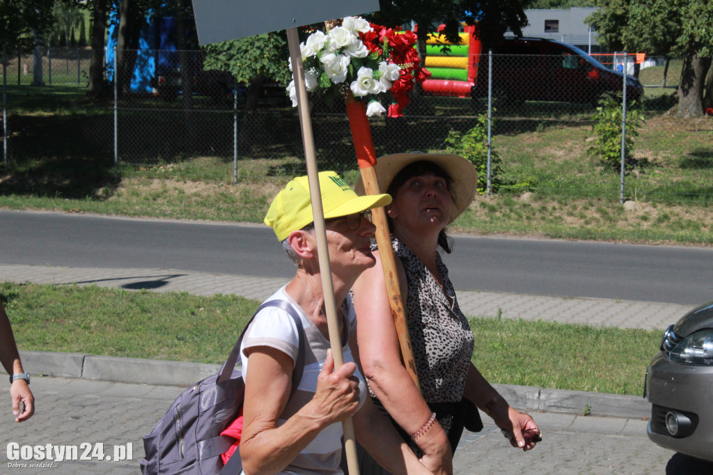 Pielgrzymi przechodzili przez Gostyń