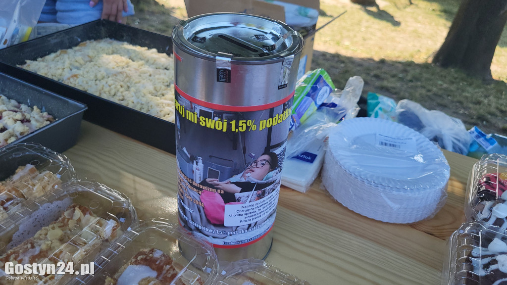 Spotkanie pod chmurka przy CKiB w Piaskach