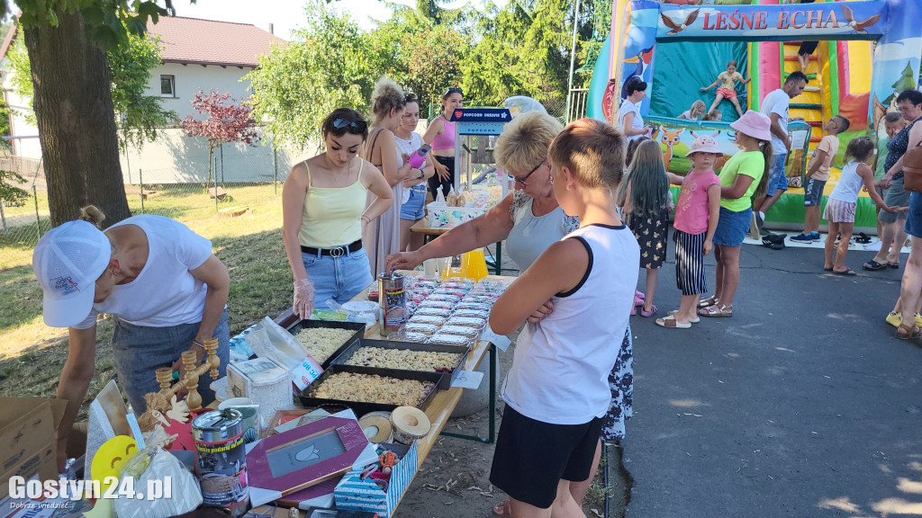 Spotkanie pod chmurka przy CKiB w Piaskach