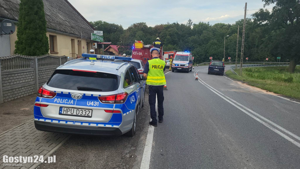 Zderzenie trzech samochodów w Godurowie