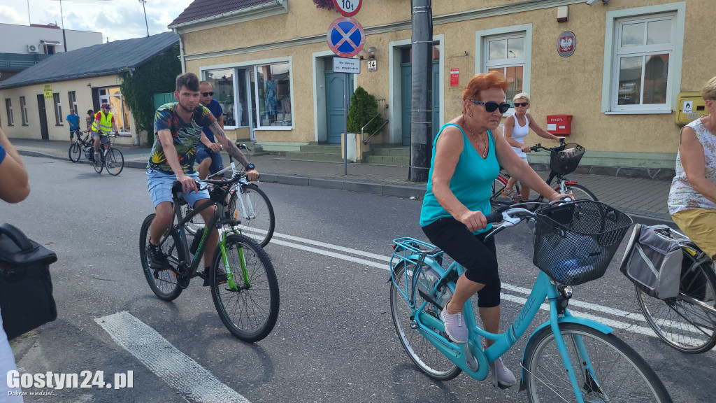 Wakacyjny rodzinny rajd rowerowy z Piasków na Żgaliny
