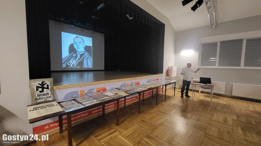 Spotkanie z regionalistą Janem Niedzielą w Piaskach