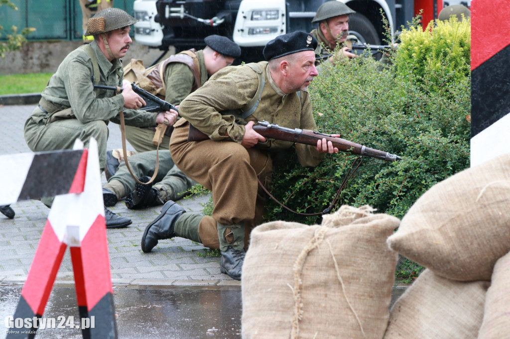 Drugi dzień Operacji Poniec i widowisko historyczne West 1944 za linią wroga