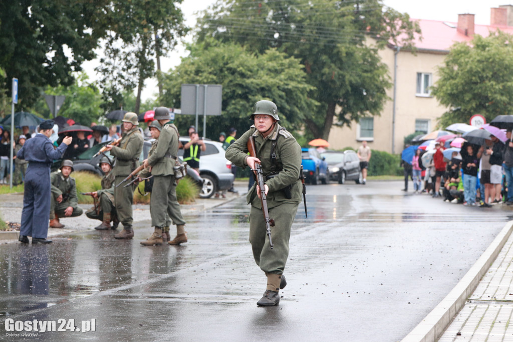 Drugi dzień Operacji Poniec i widowisko historyczne West 1944 za linią wroga
