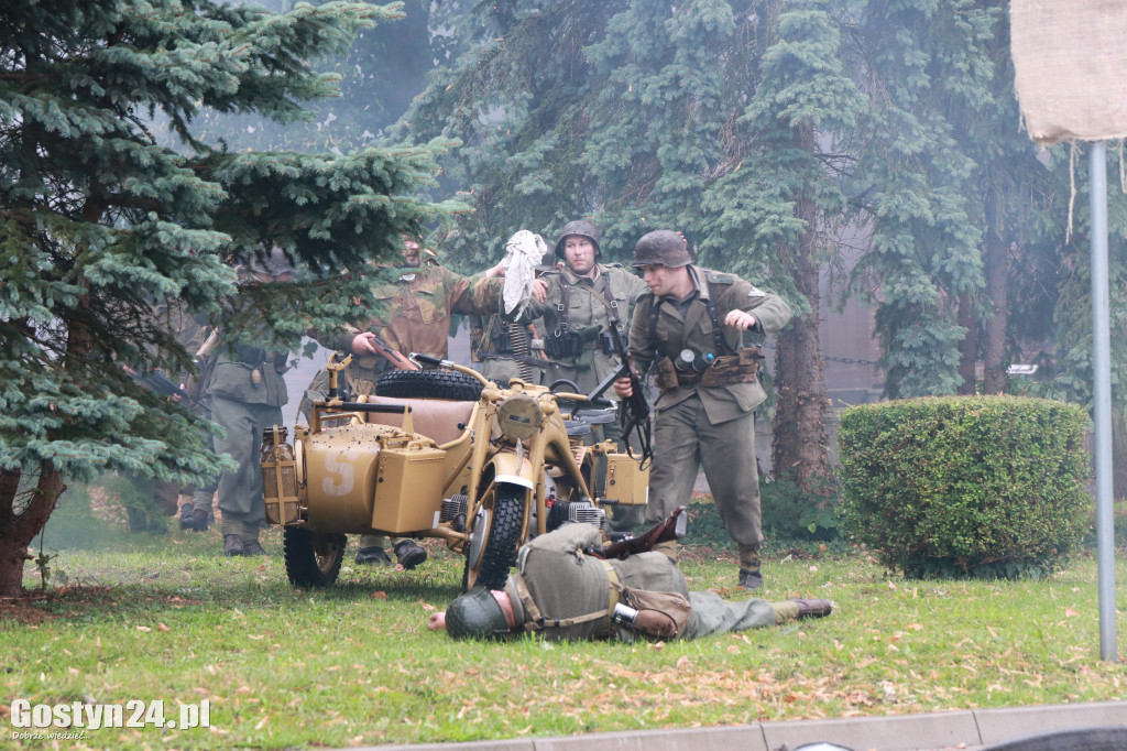Drugi dzień Operacji Poniec i widowisko historyczne West 1944 za linią wroga