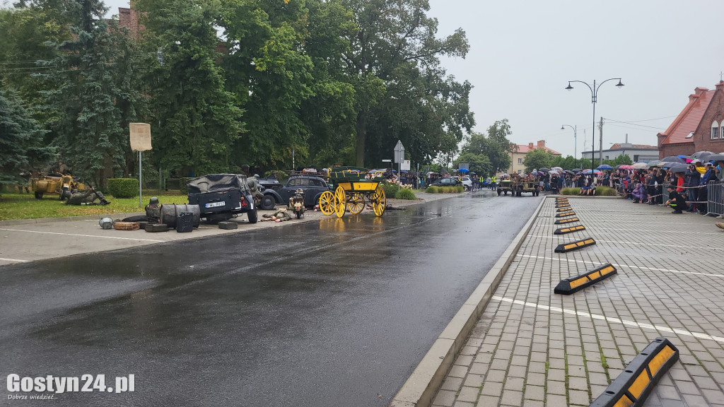 Drugi dzień Operacji Poniec i widowisko historyczne West 1944 za linią wroga