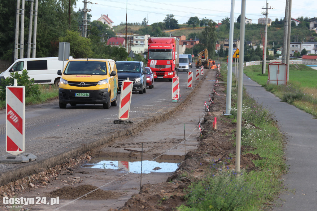 Prace drogowe na trasie Gostyń-Teniecznica