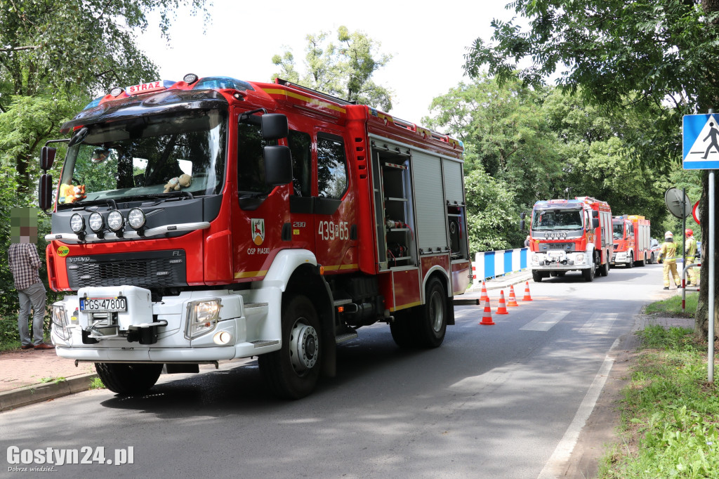 Kolizja dwóch osobówek w Piaskach
