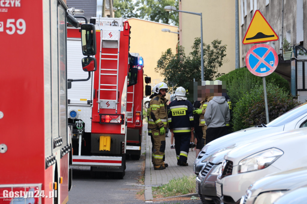Pożar w jednym z bloków na gostyńskim osiedlu