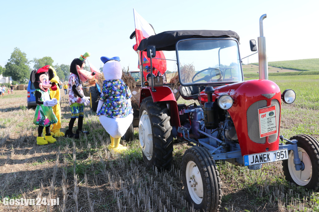 Parada zabytkowych pojazdów z Grabonoga na Świętą Górę