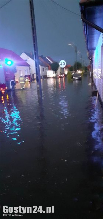 Podtopienia na ul. Kusza w Poniecu
