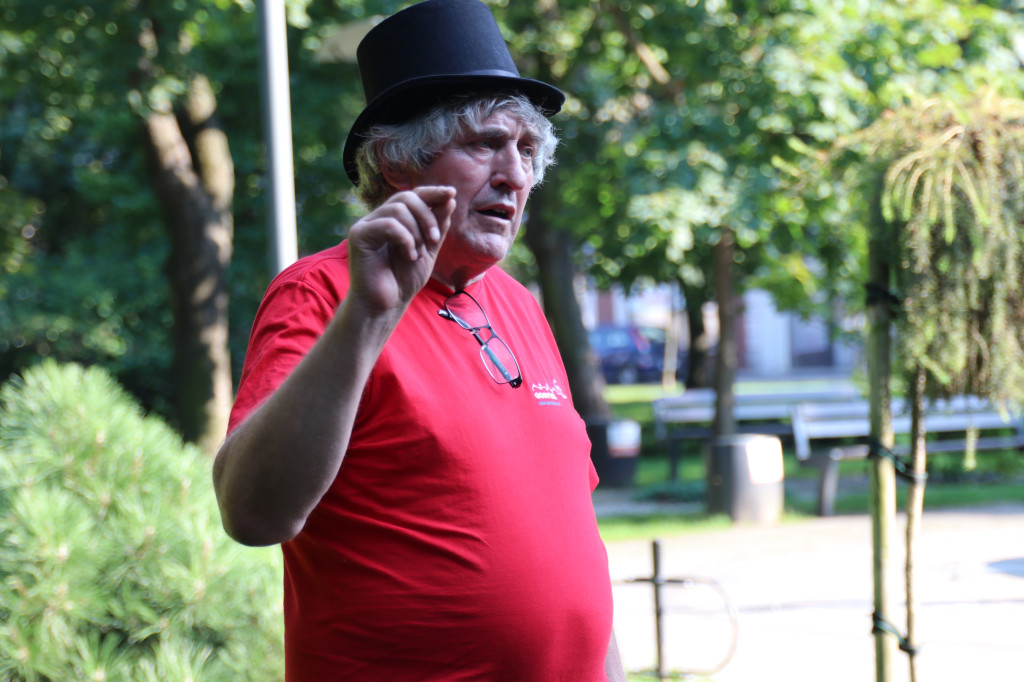 Spacer z historią w gostyńskich plantach