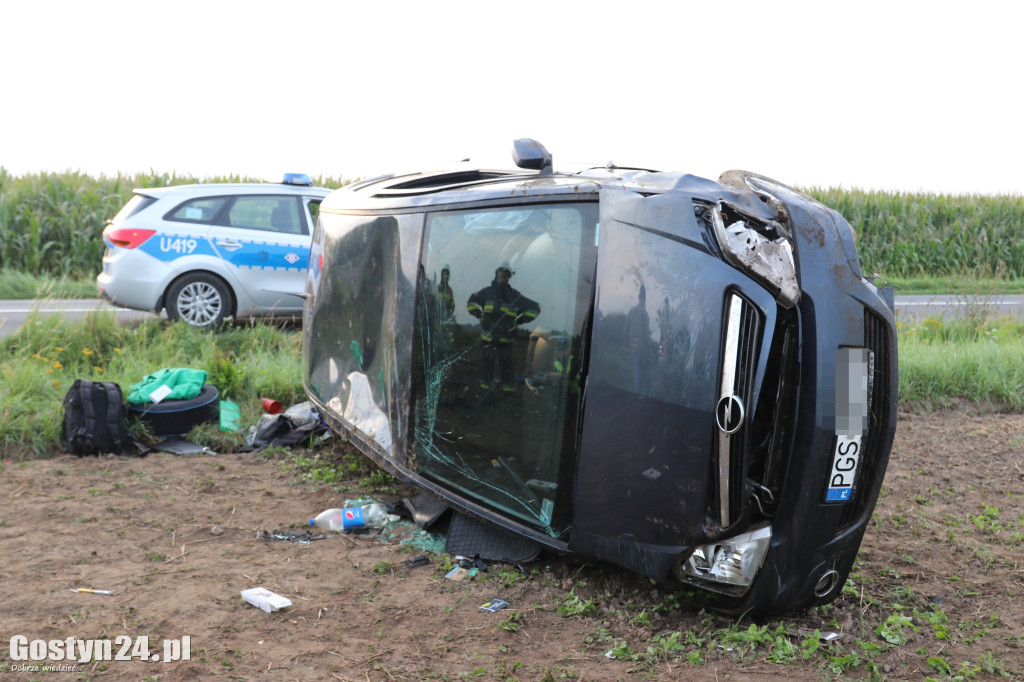 Poranny wypadek na trasie Wilkonice-Krzekotowice