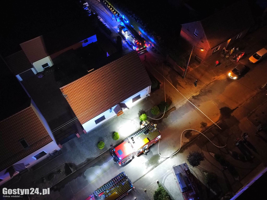 Pożar w domu jednorodzinnym w Poniecu