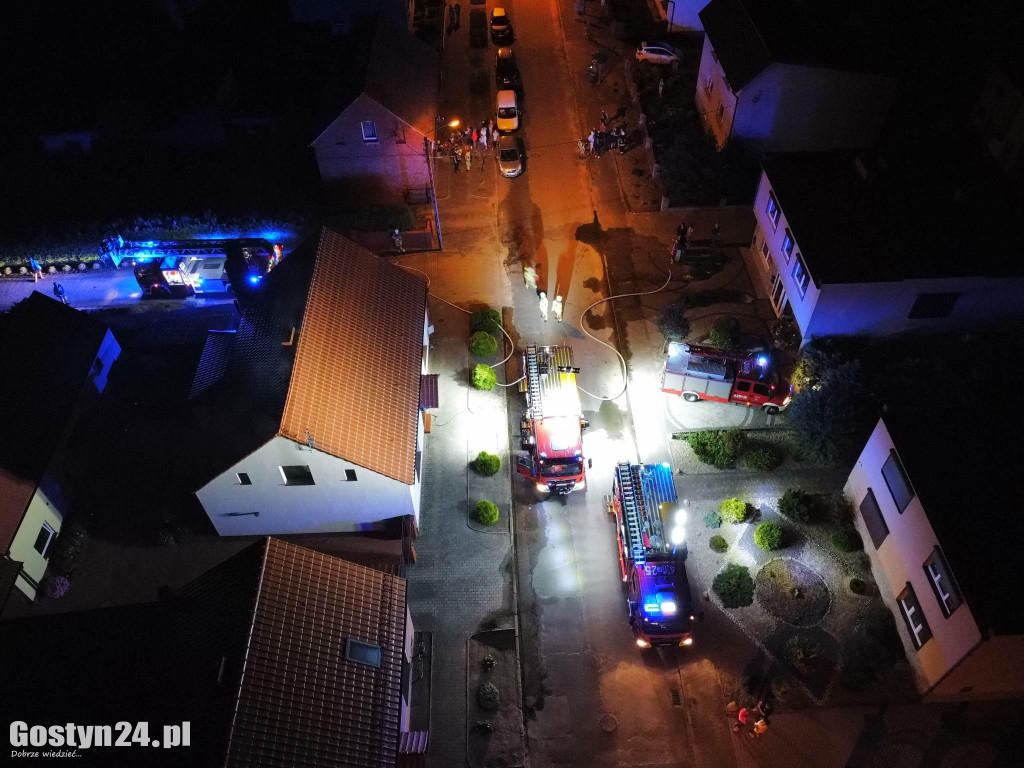 Pożar w domu jednorodzinnym w Poniecu